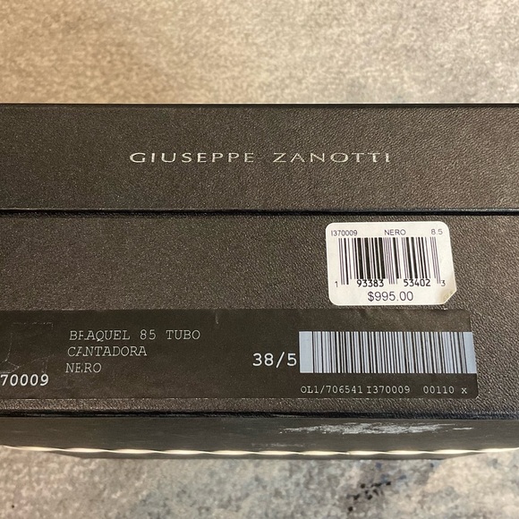 Giuseppe Zanotti Raquel Black Patent Leather Boots, Gold Trim Size 38.5 (US 8.5) - Picture 15 of 16